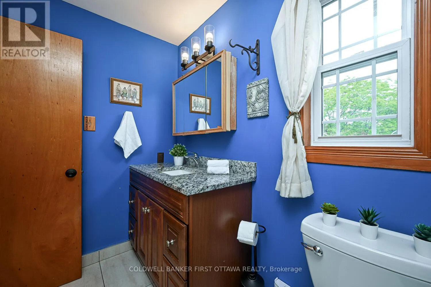 22 POOLE CREEK CRESCENT