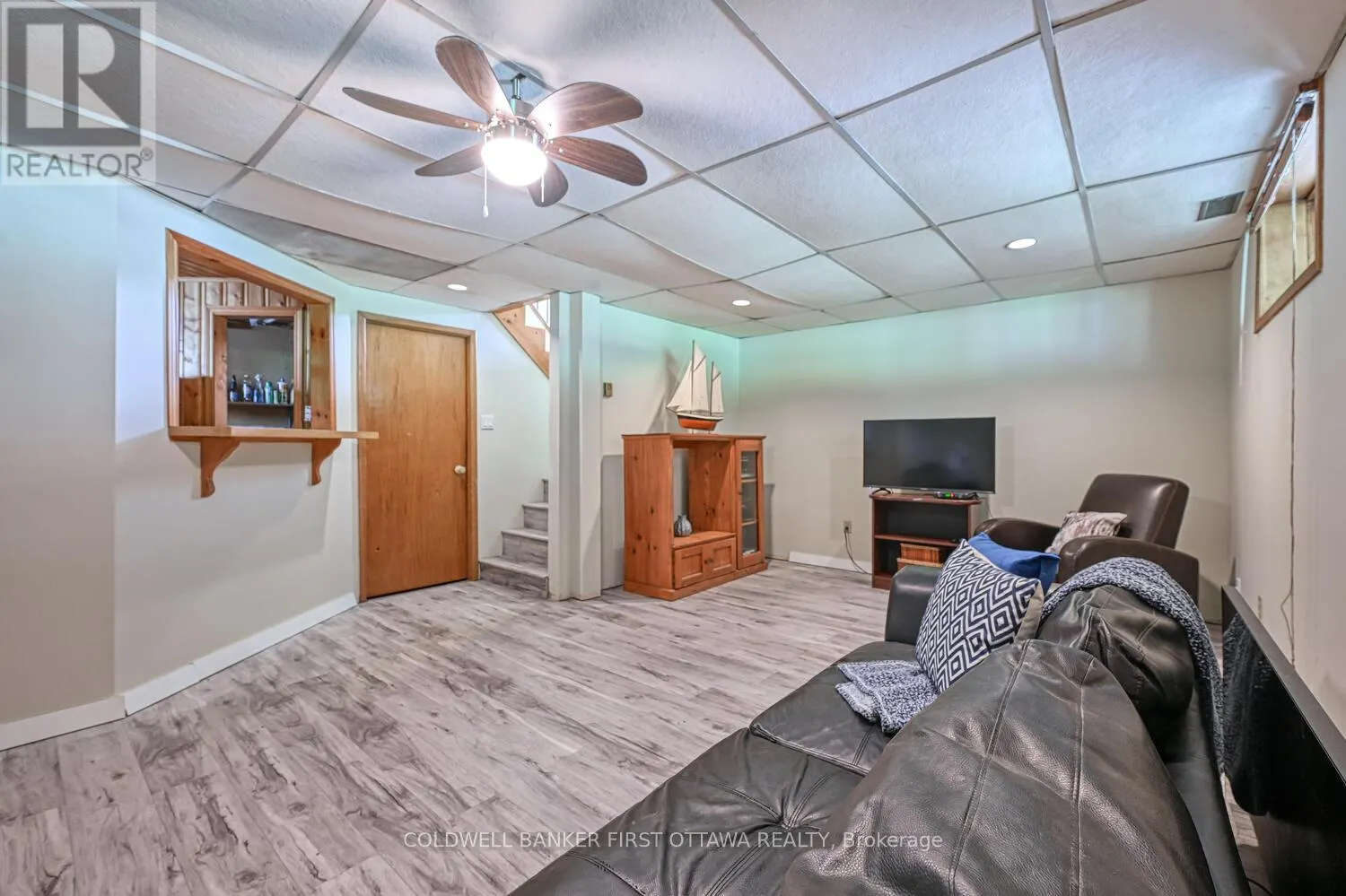 22 POOLE CREEK CRESCENT