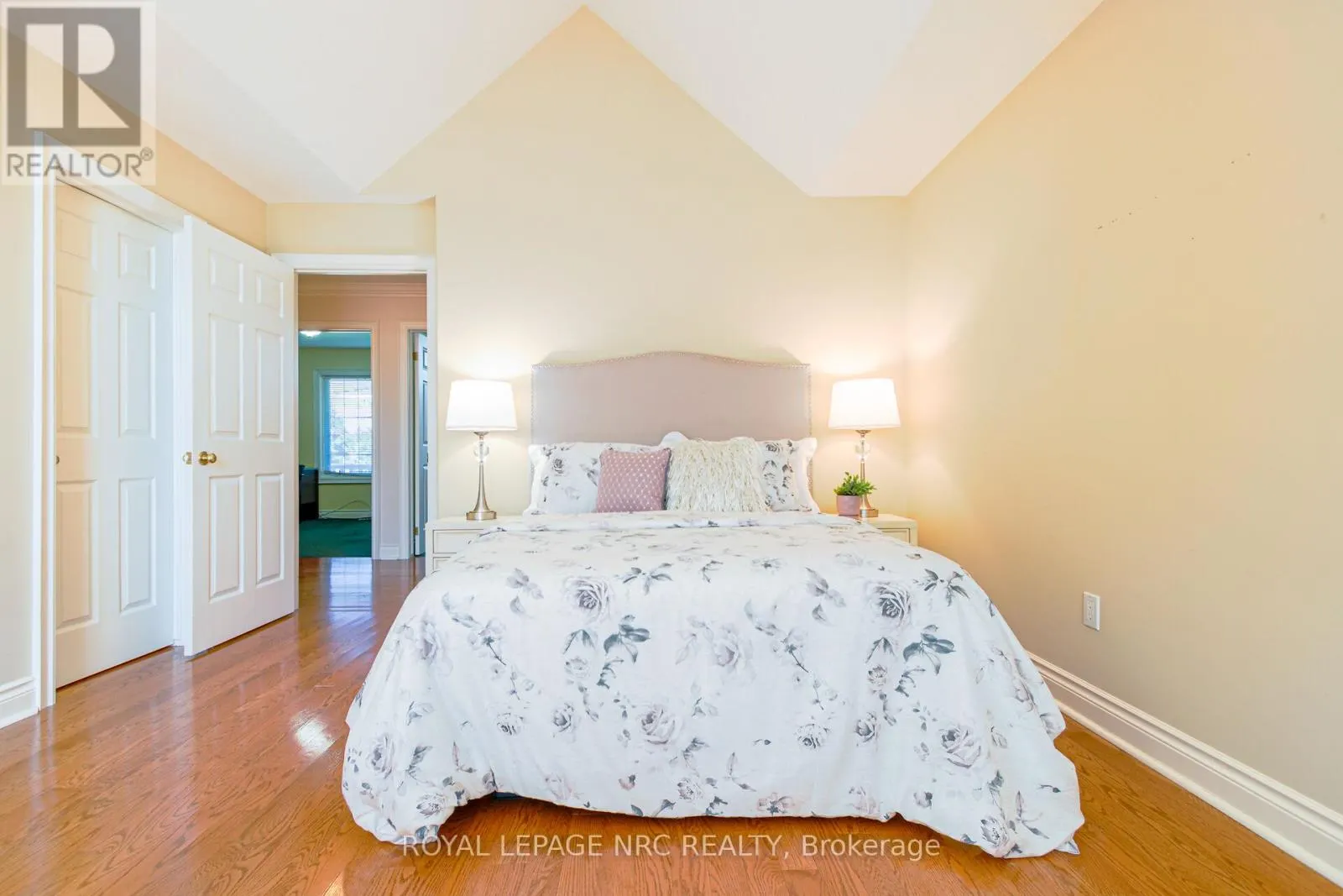 2A JULIANA CRESCENT