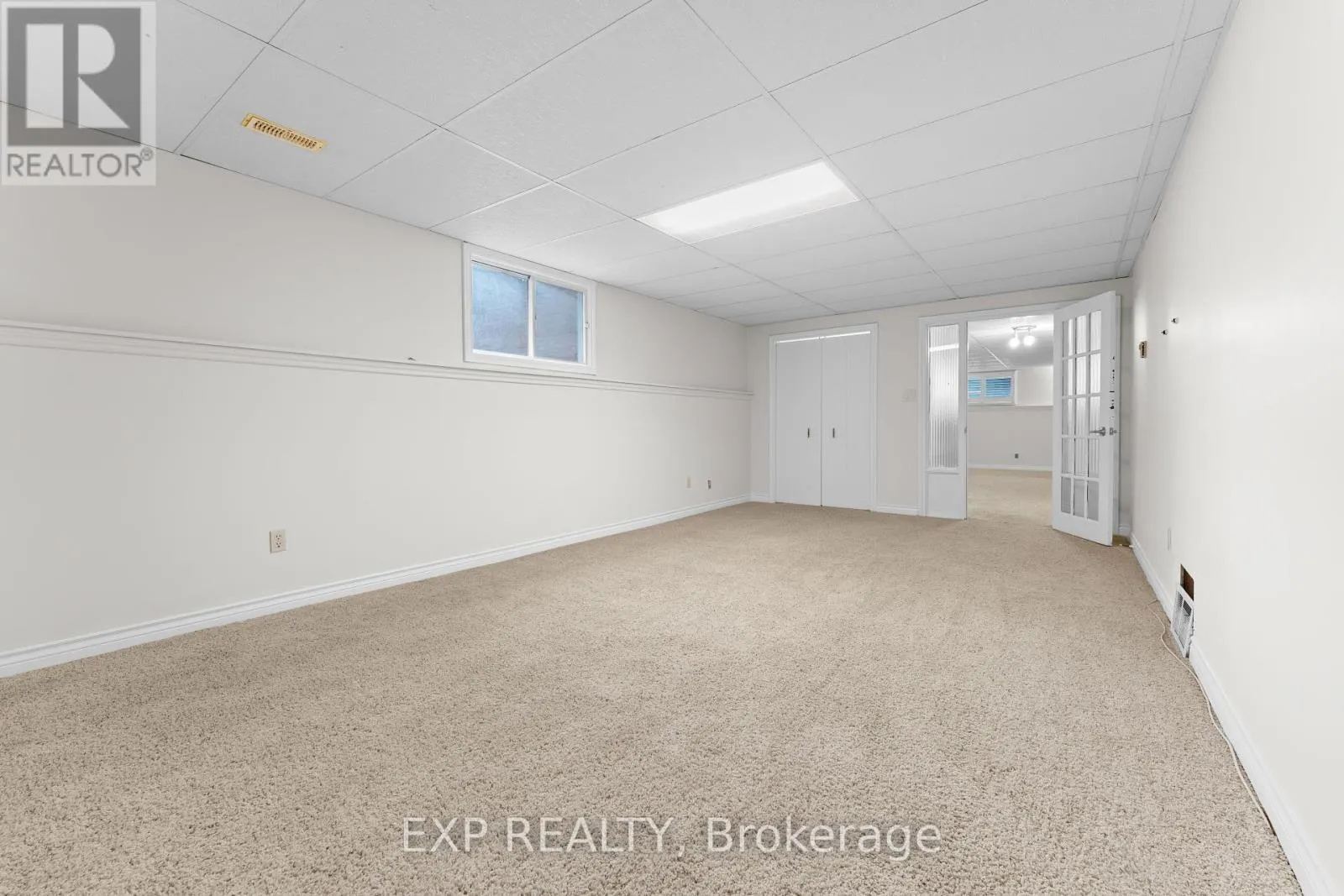 121 TOLLGATE ROAD