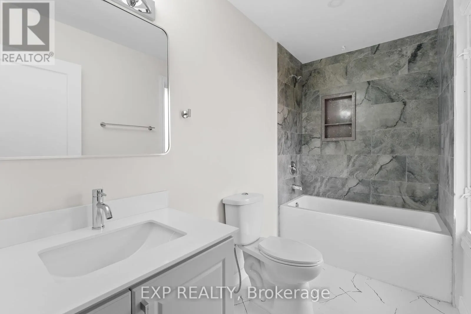 121 TOLLGATE ROAD