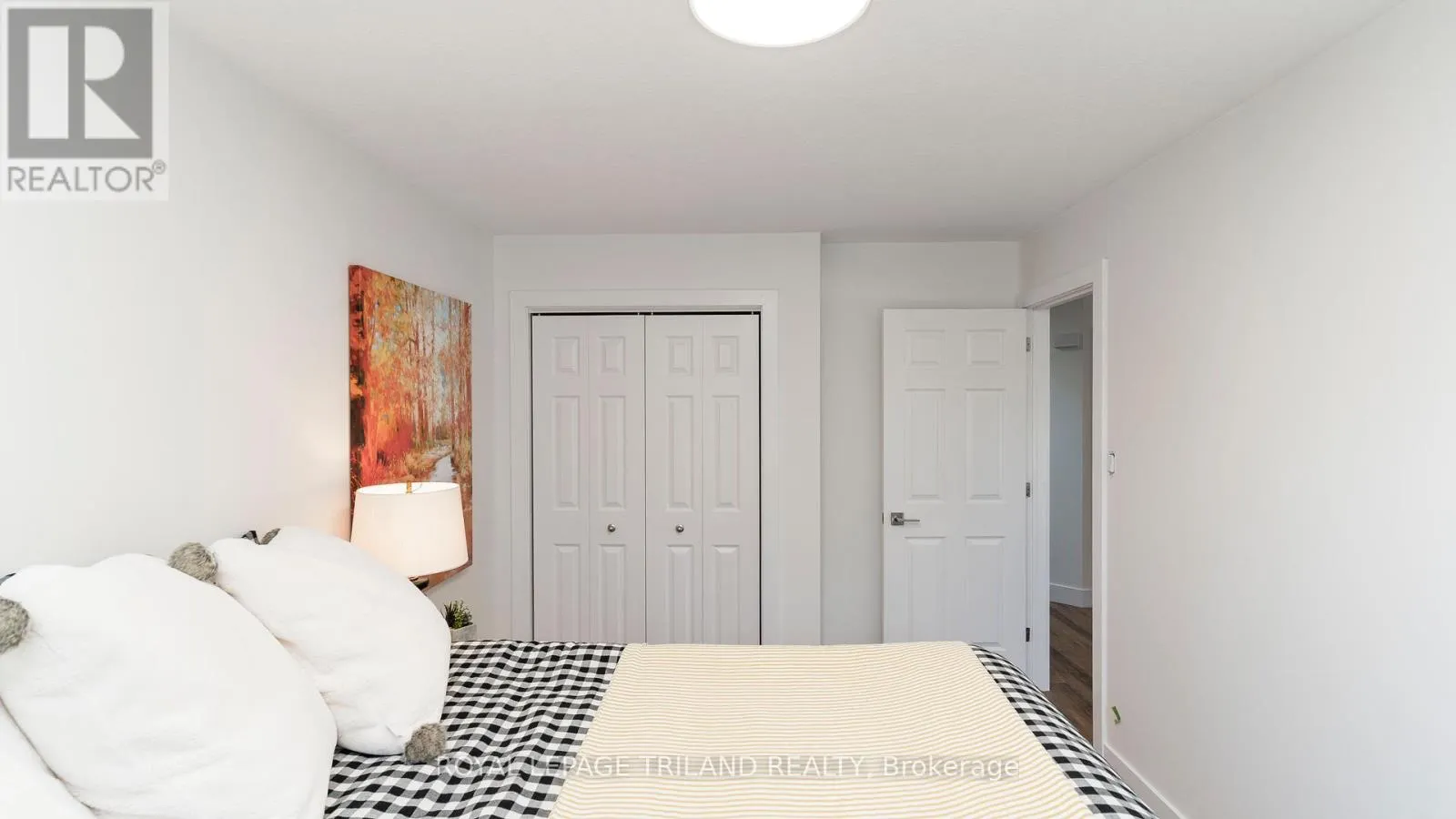 4 SCHREYER DRIVE