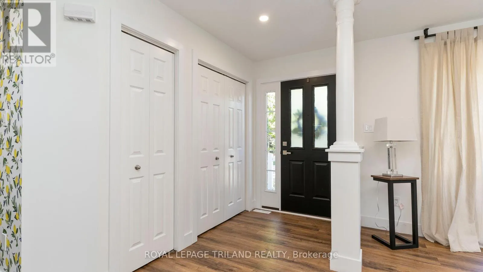 4 SCHREYER DRIVE