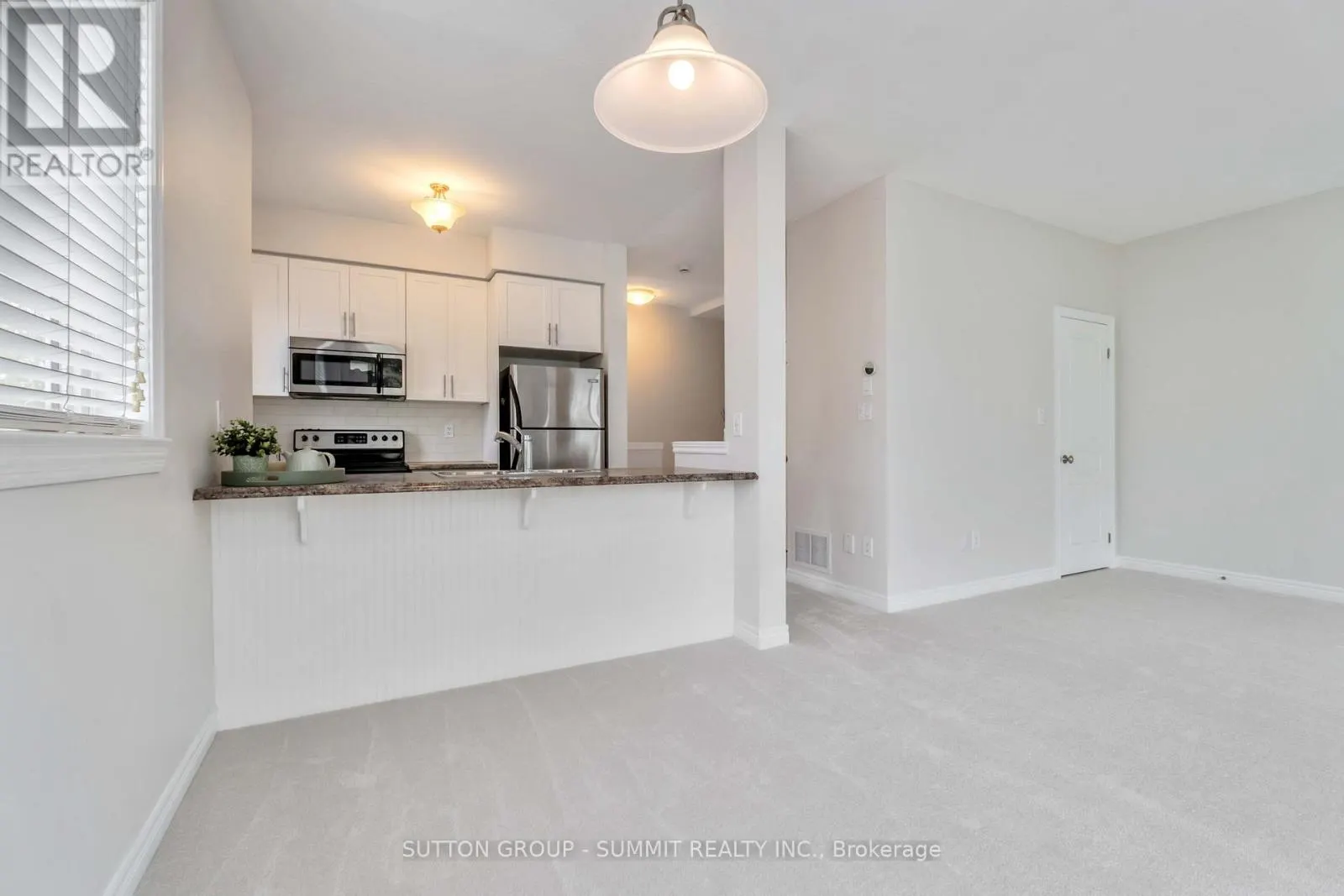 25 - 337 BEACH BOULEVARD