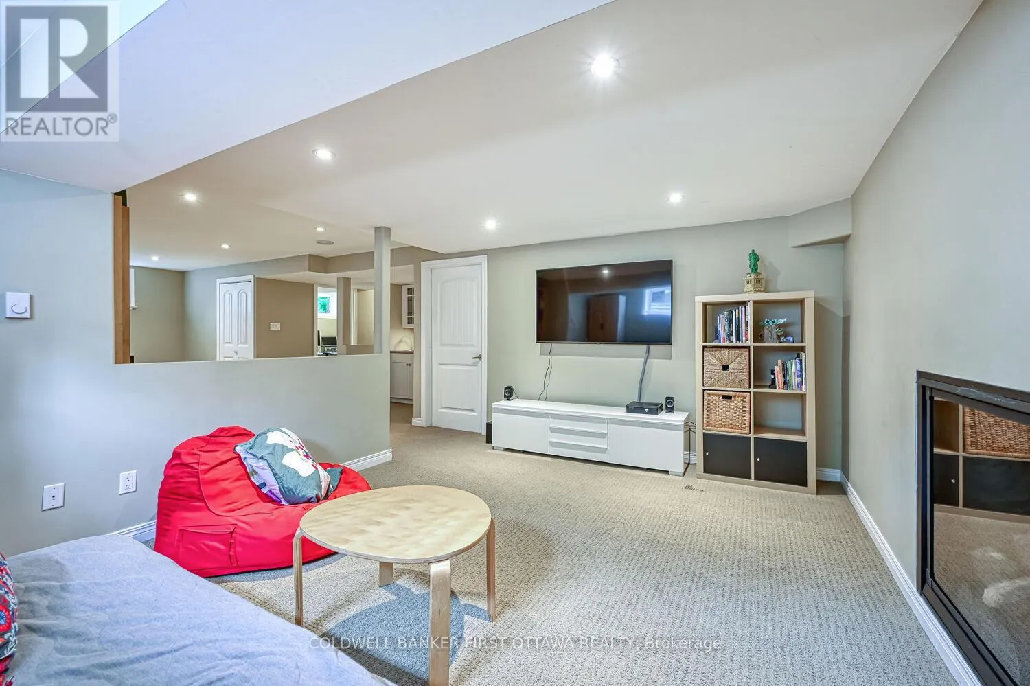 105 SIROCCO CRESCENT