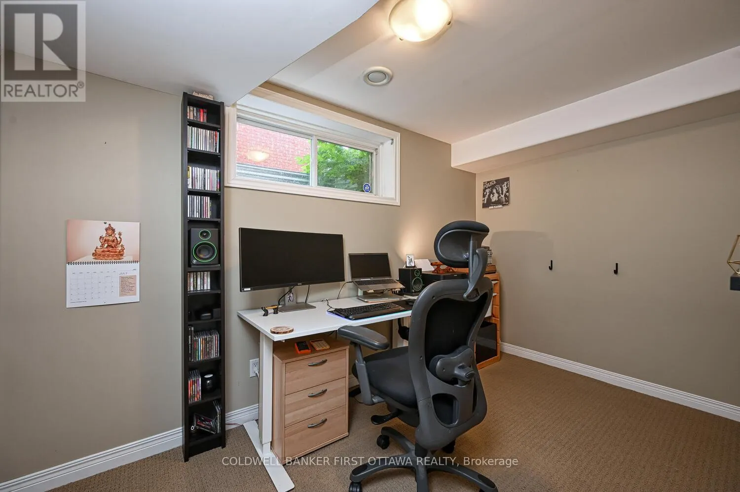 105 SIROCCO CRESCENT