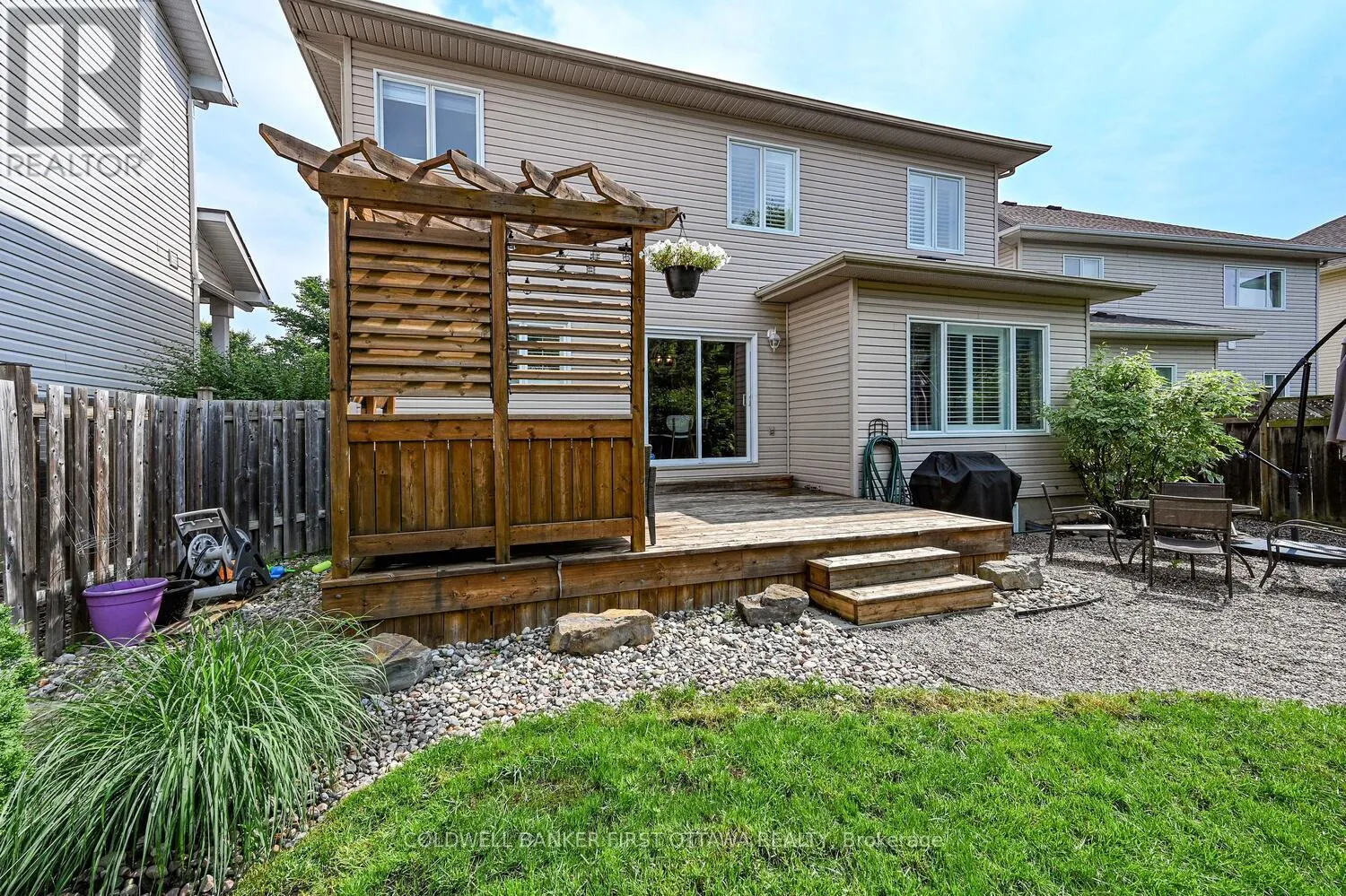105 SIROCCO CRESCENT