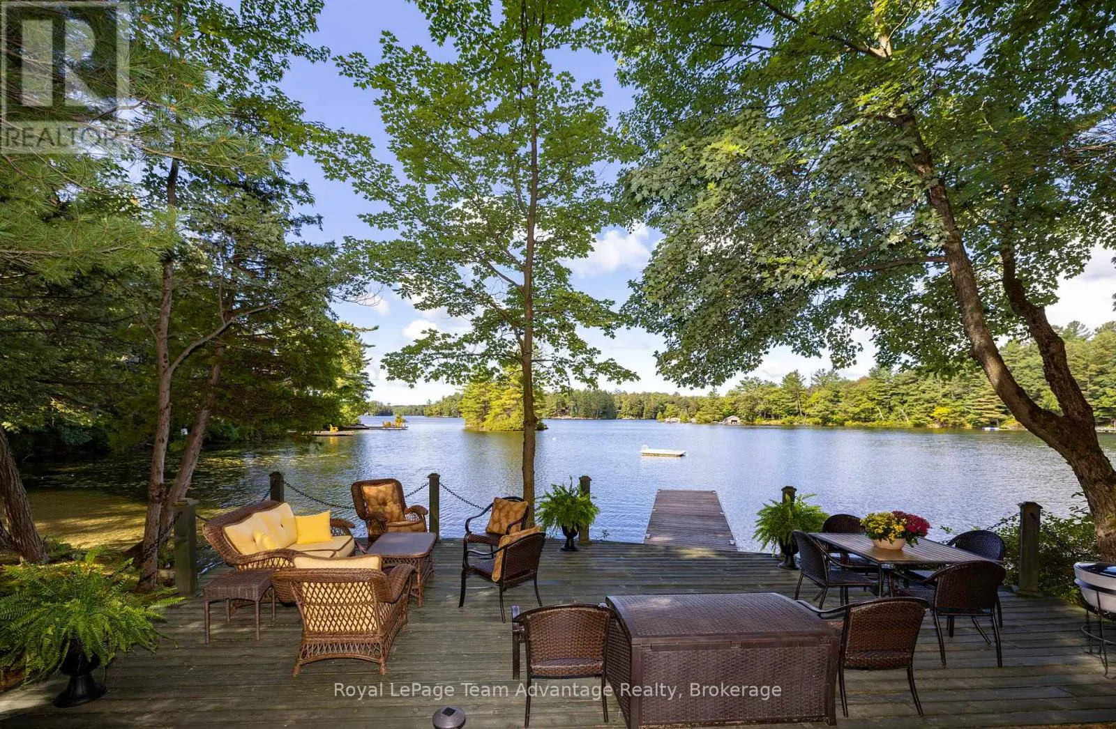 5 FALLINGVIEW TRAIL