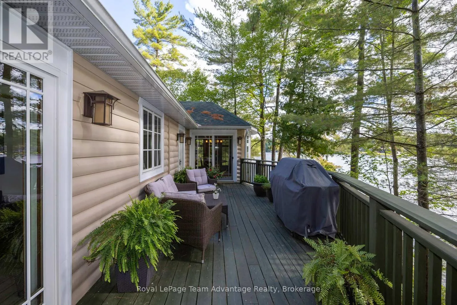 5 FALLINGVIEW TRAIL