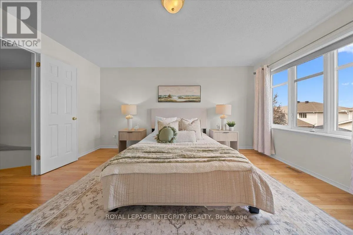 2093 BERGAMOT CIRCLE