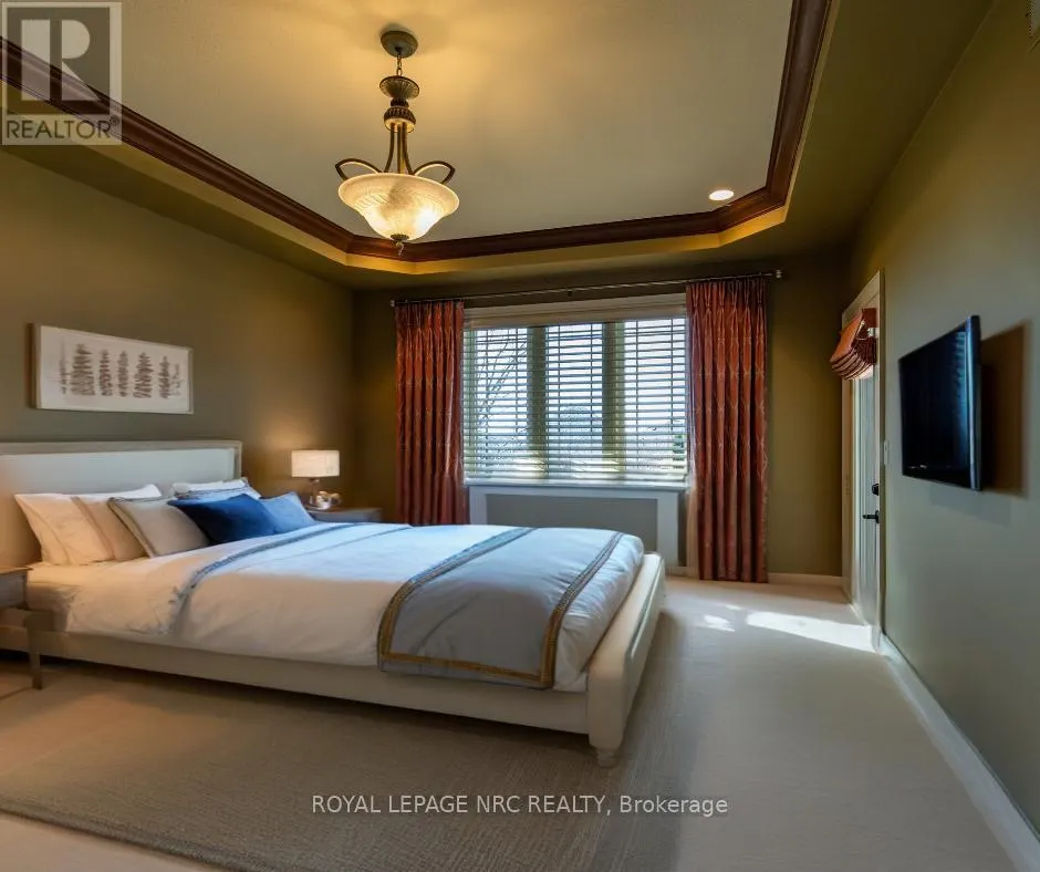 6 MUIRFIELD TRAIL