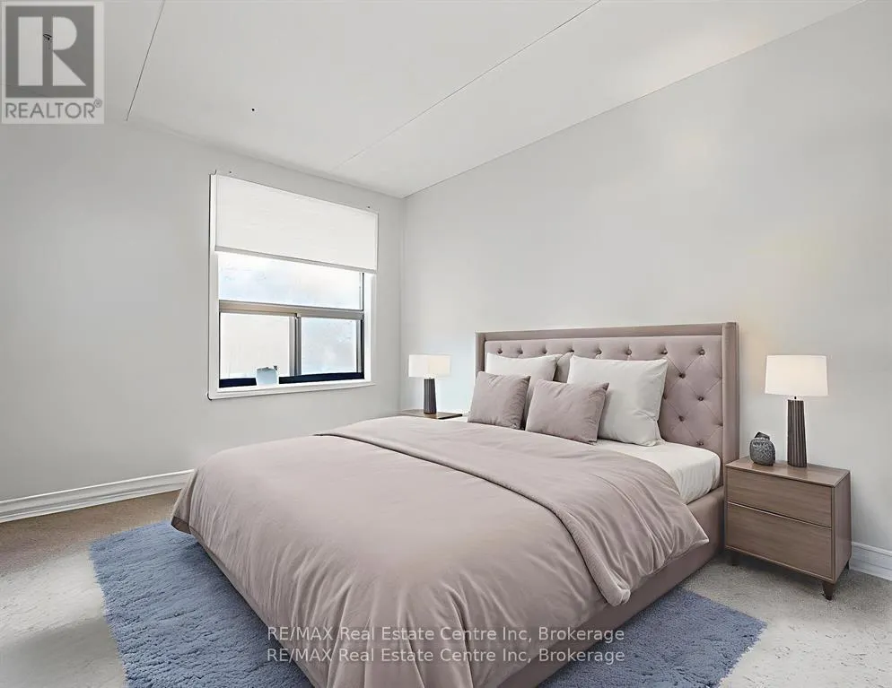 310 - 65 SILVERCREEK PARKWAY N, #310