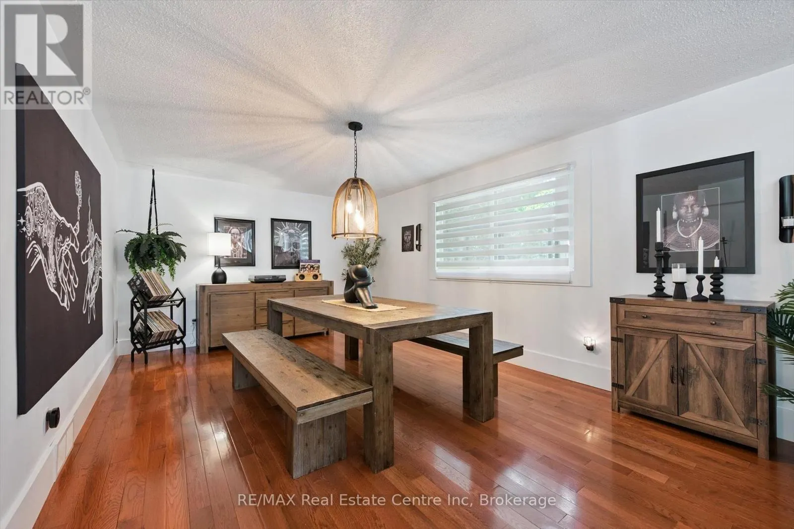 53 ROCHELLE DRIVE
