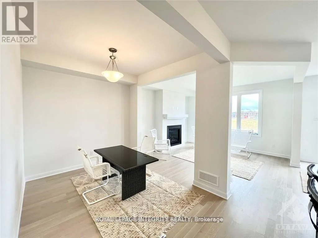 212 ELSIE MACGILL WALK
