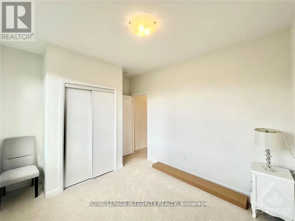 212 ELSIE MACGILL WALK