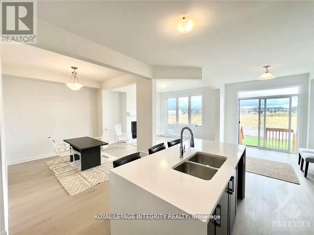 212 ELSIE MACGILL WALK