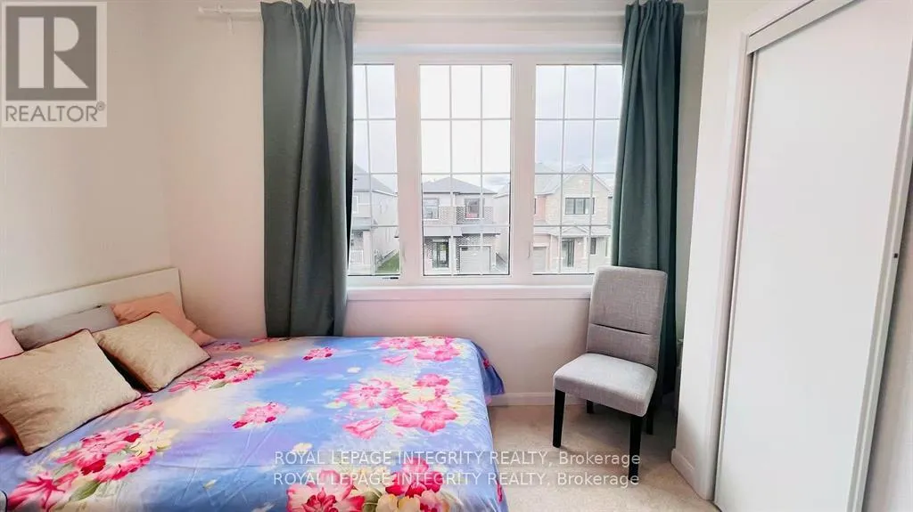 212 ELSIE MACGILL WALK
