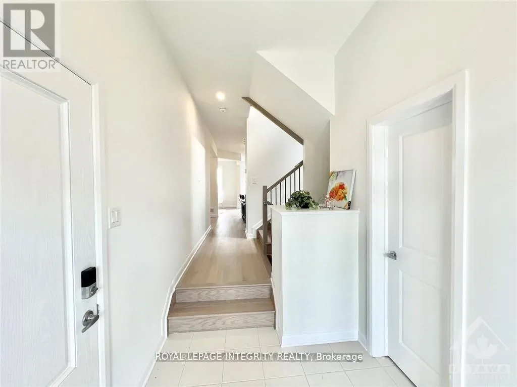 212 ELSIE MACGILL WALK