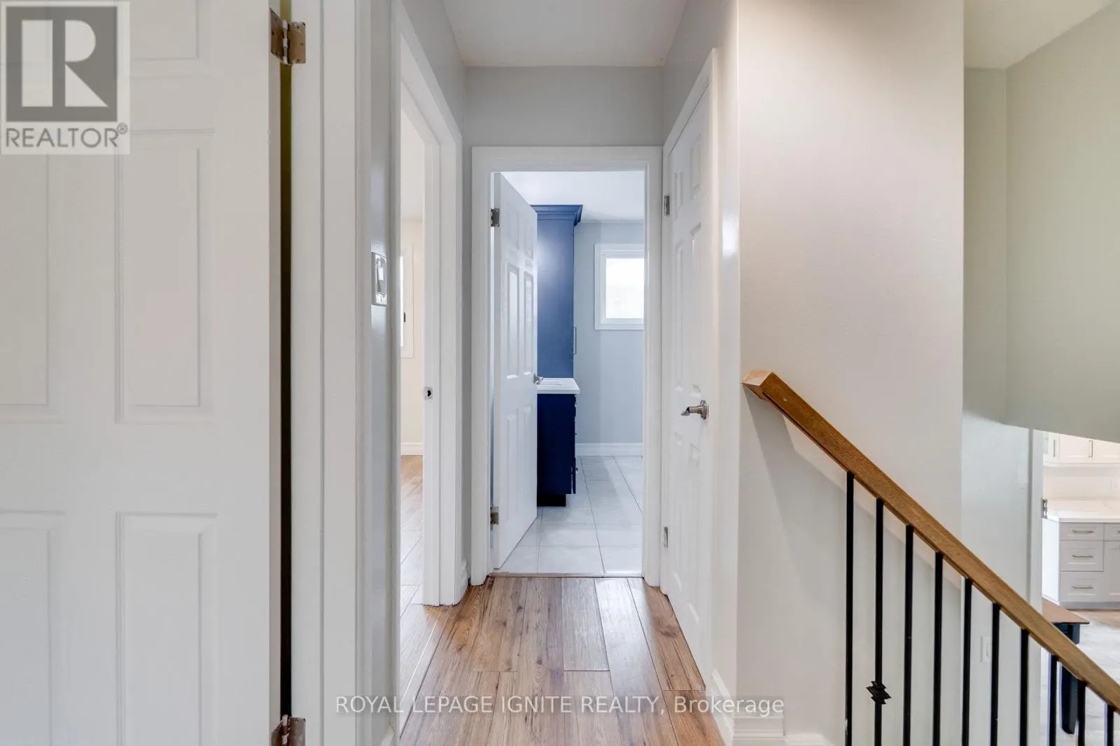 1761 DALEVIEW CRESCENT
