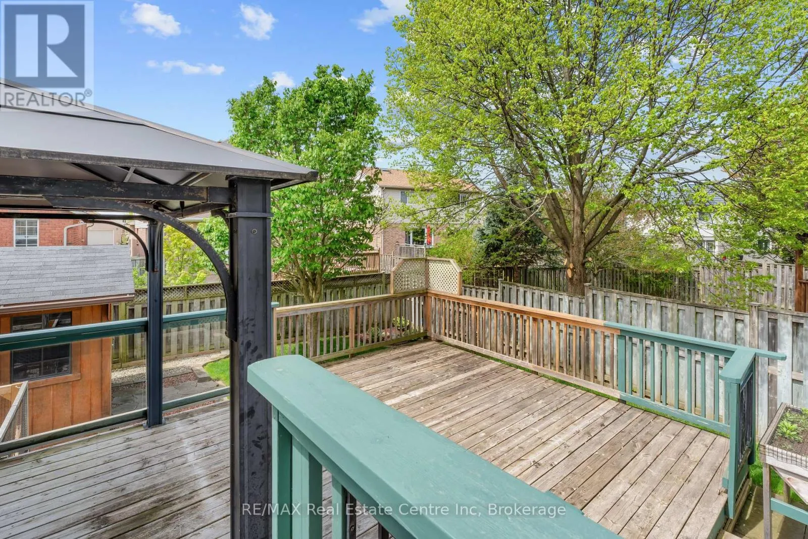 137 GOSLING GARDENS