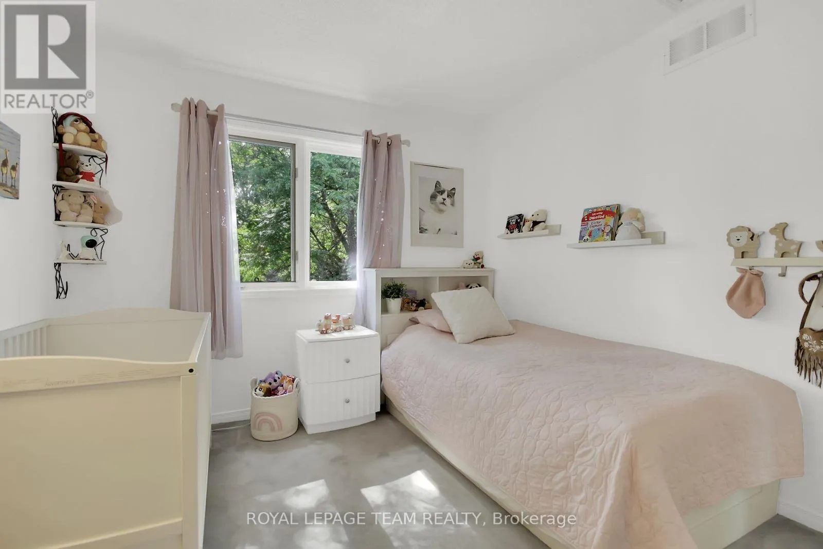 75 INVERARY DRIVE