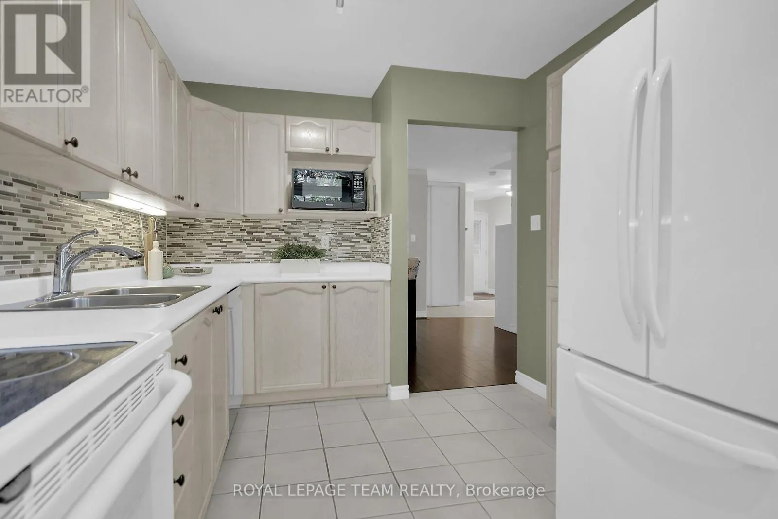 75 INVERARY DRIVE