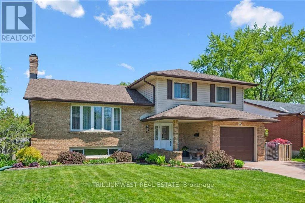 76 LOWER CANADA CRESCENT