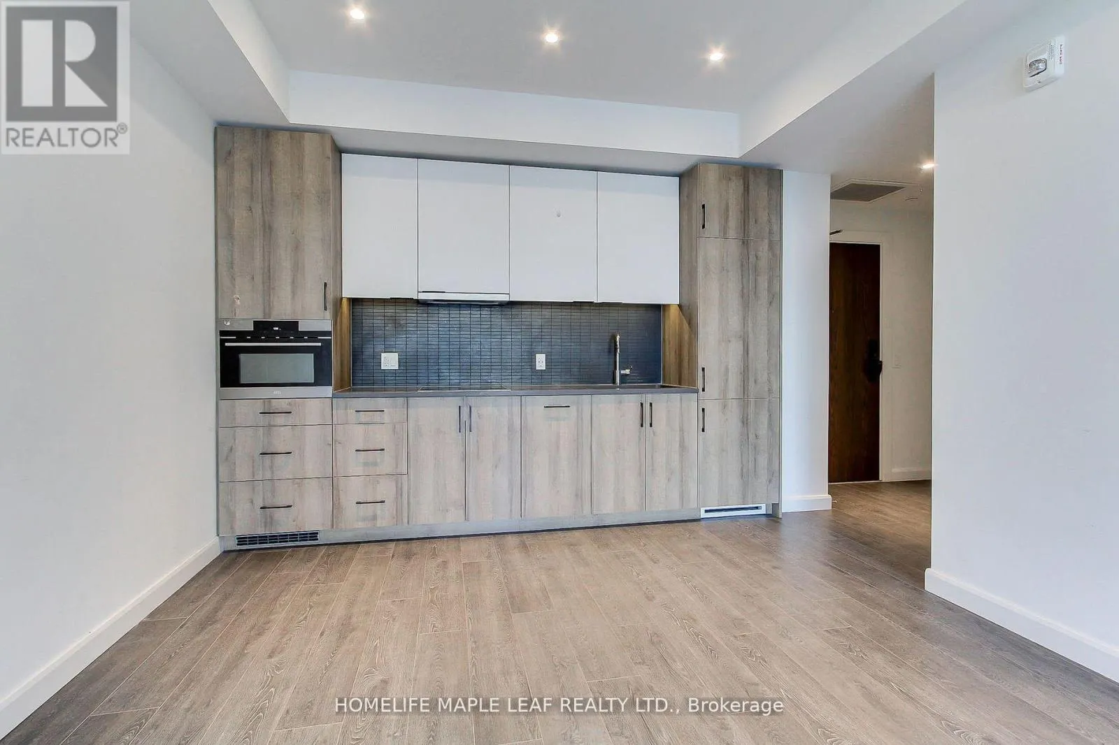 103 - 741 KING STREET W