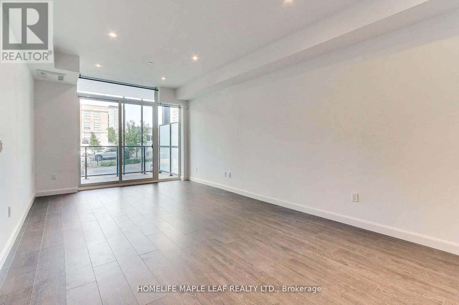 103 - 741 KING STREET W