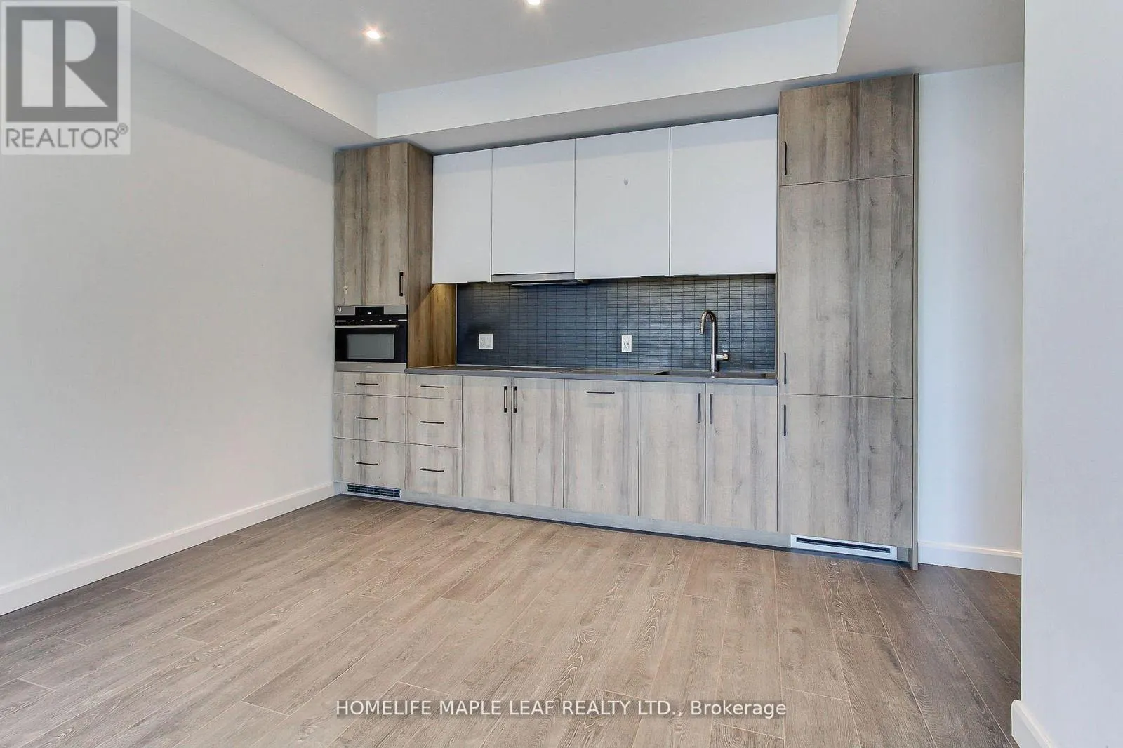 103 - 741 KING STREET W