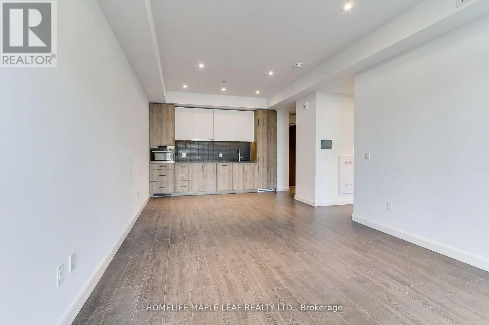 103 - 741 KING STREET W