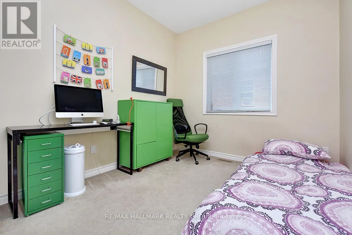 130A CARRUTHERS AVENUE