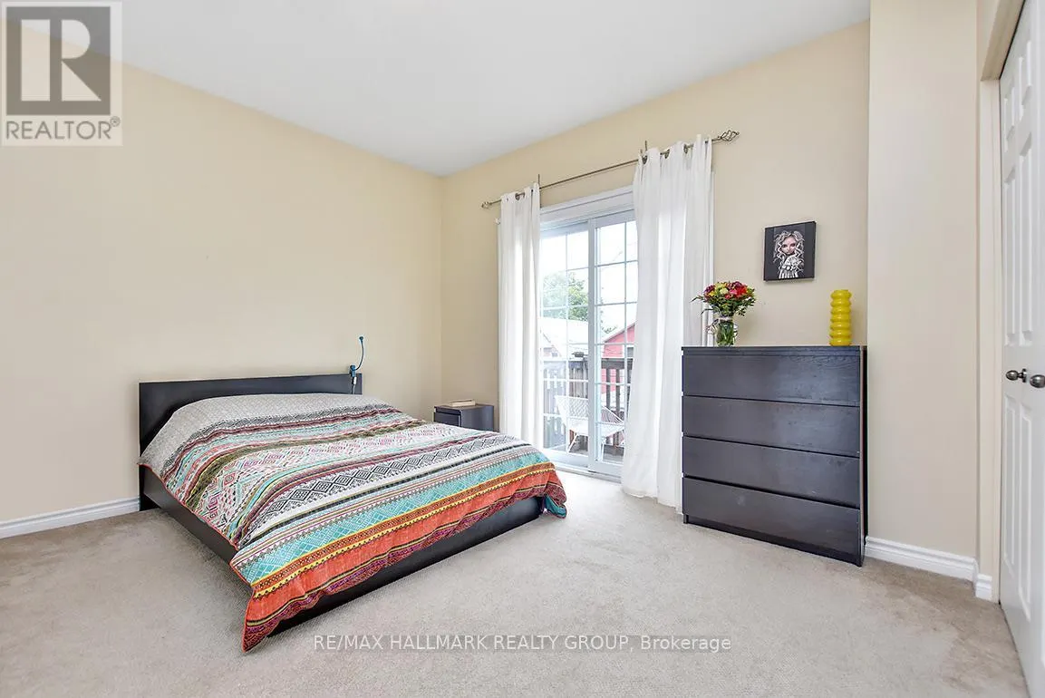 130A CARRUTHERS AVENUE