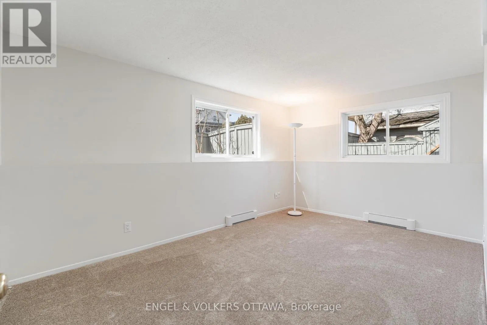 1504 TANGUAY COURT