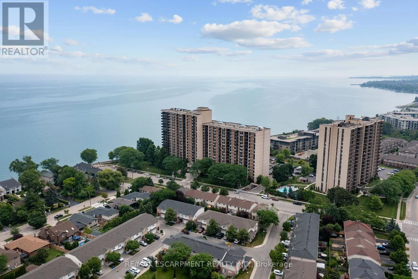 218 - 500 GREEN ROAD