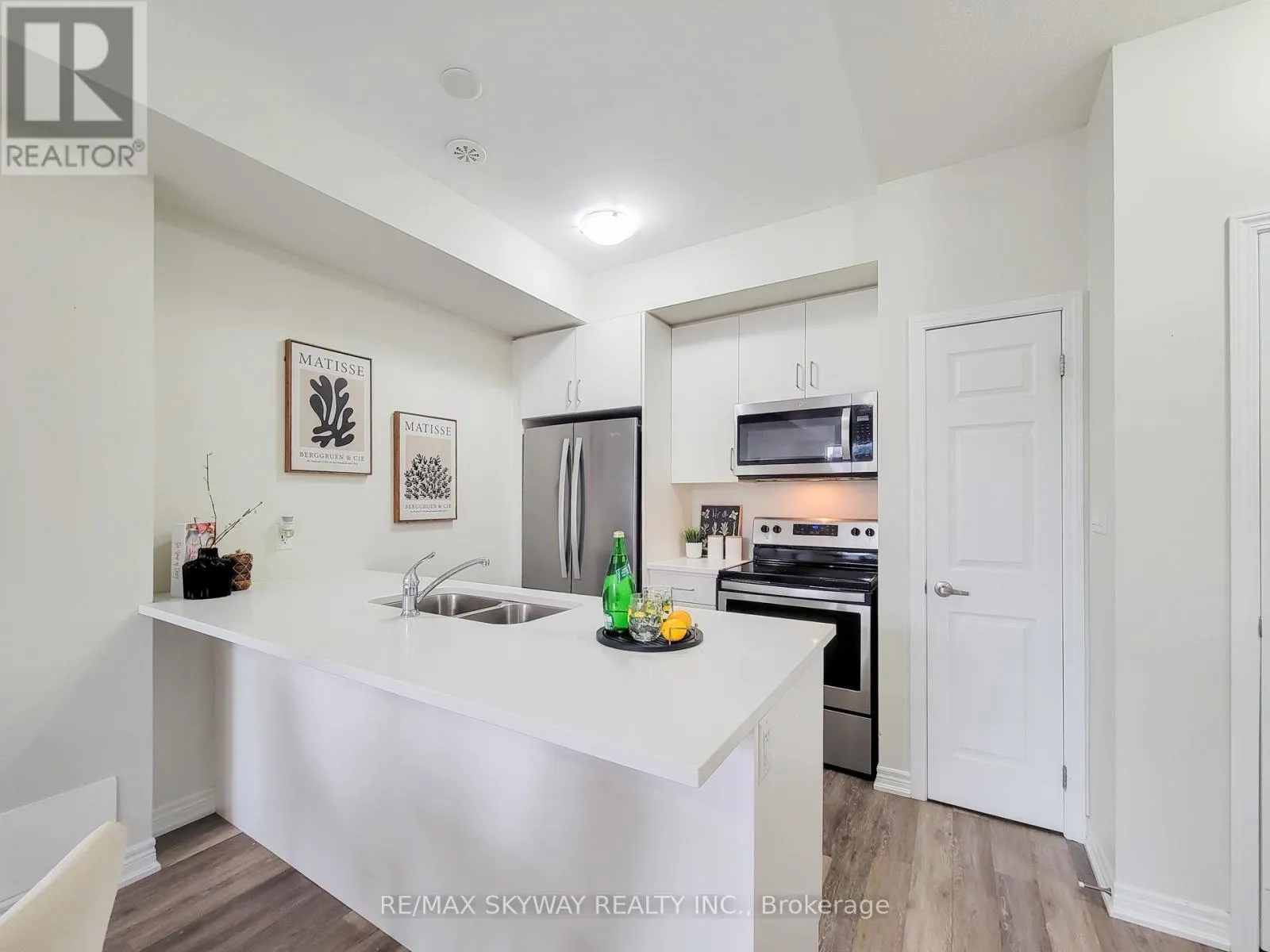 10 - 5014 SERENA DRIVE