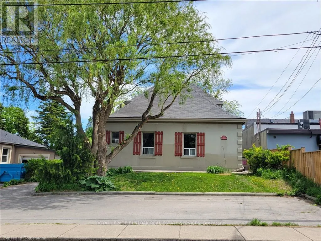 3 - 303 EAST 19 STREET
