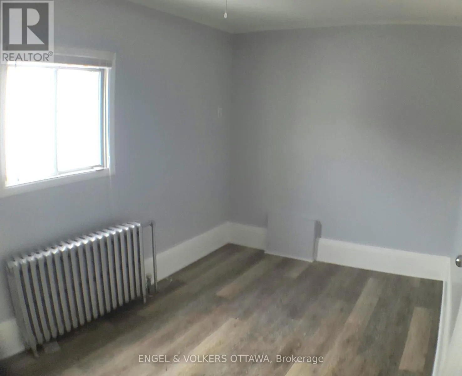 989 BAKERVALE DRIVE