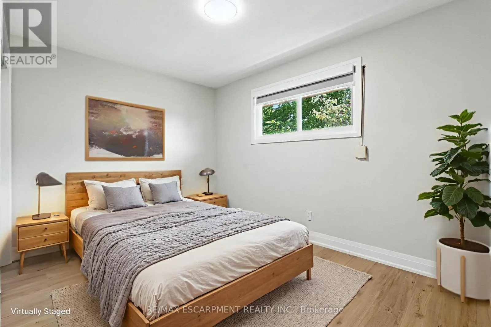 A - 929 UPPER OTTAWA STREET