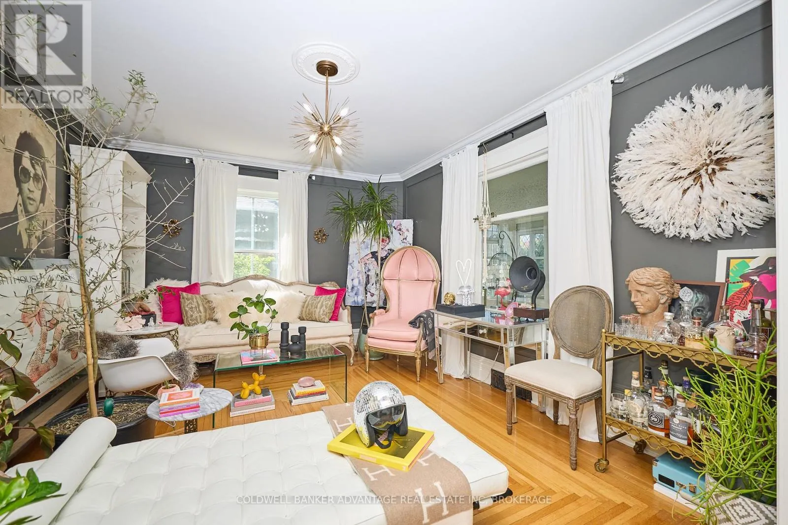 159 MERRITT STREET W