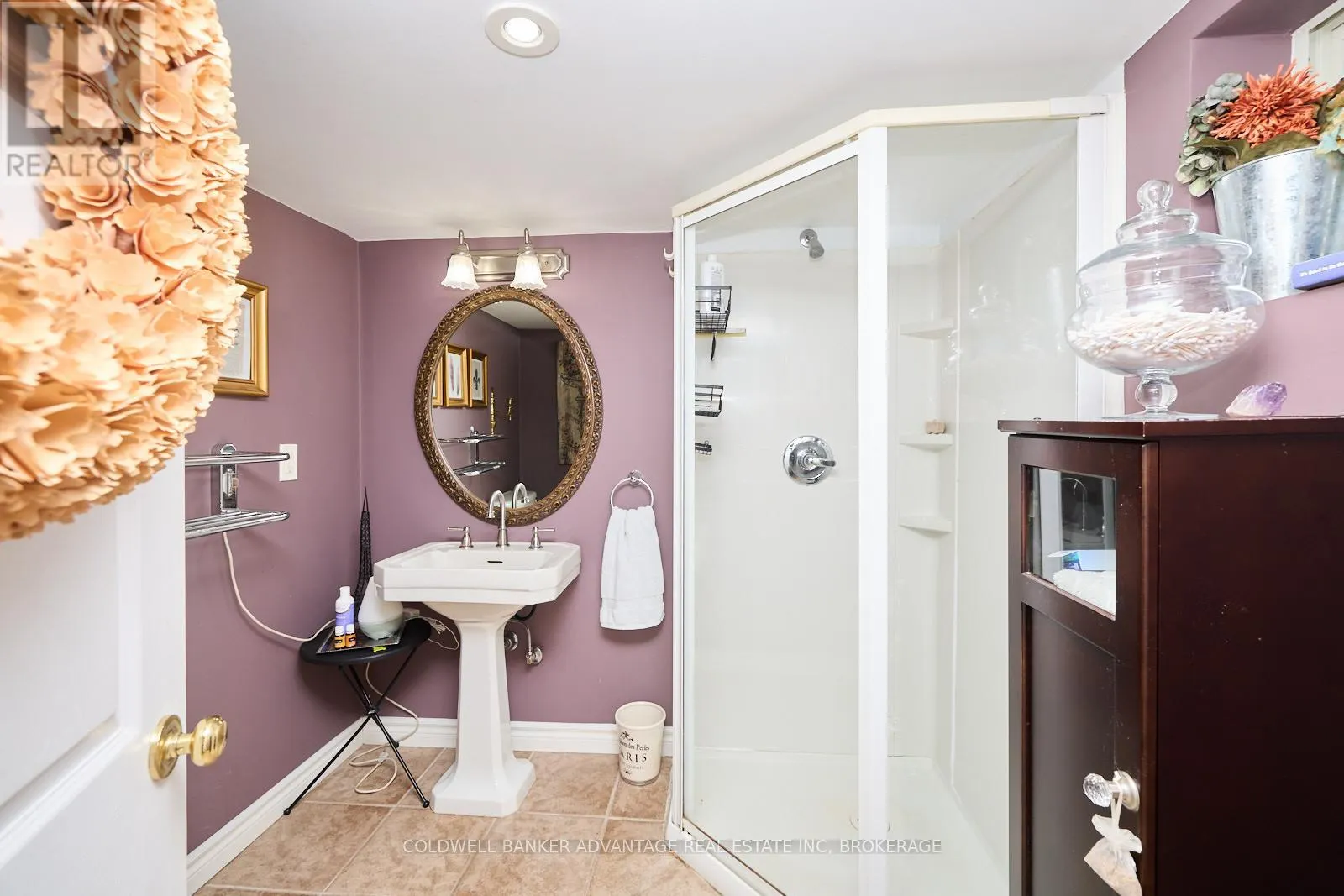 159 MERRITT STREET W
