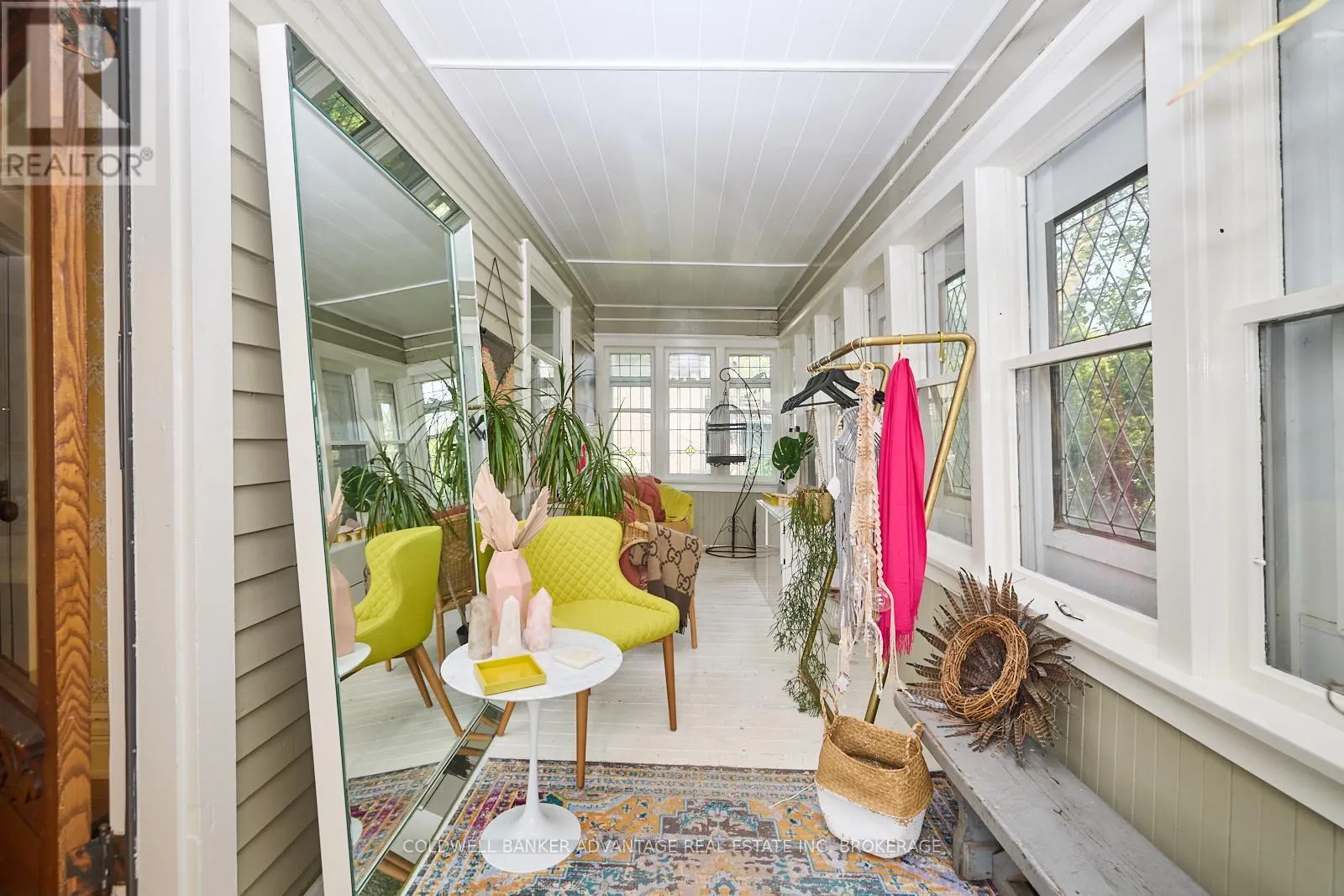 159 MERRITT STREET W
