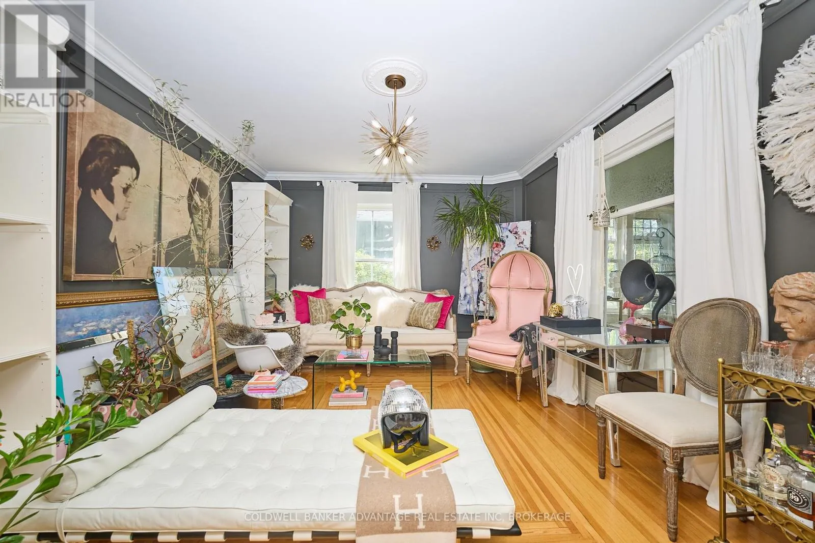 159 MERRITT STREET W