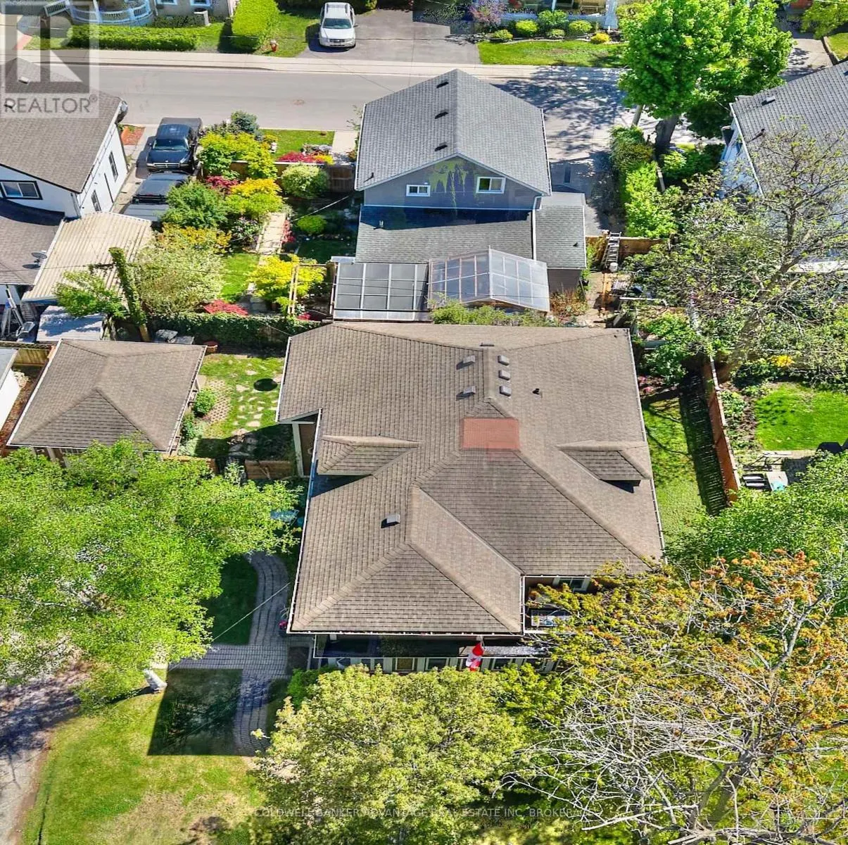 159 MERRITT STREET W