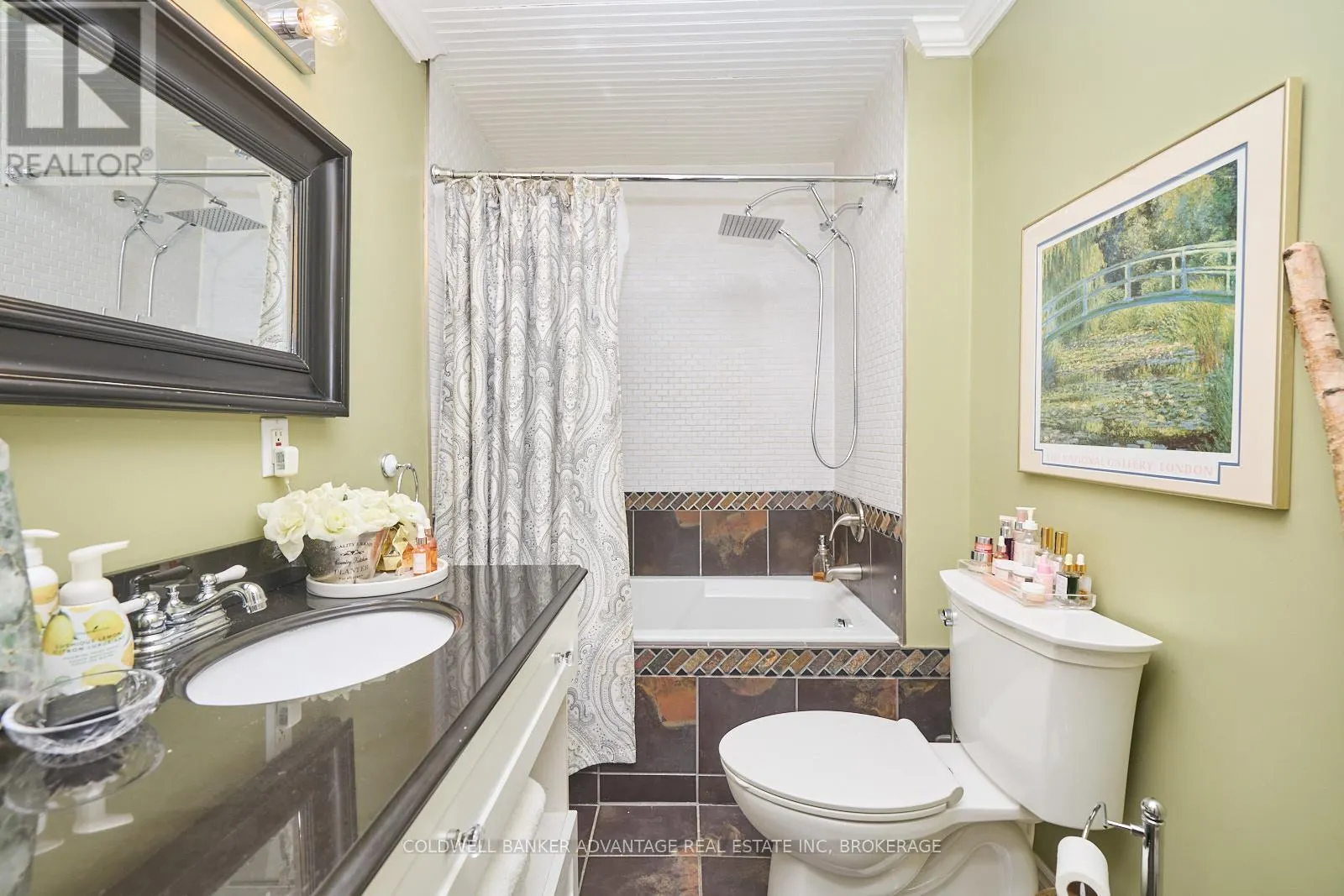 159 MERRITT STREET W