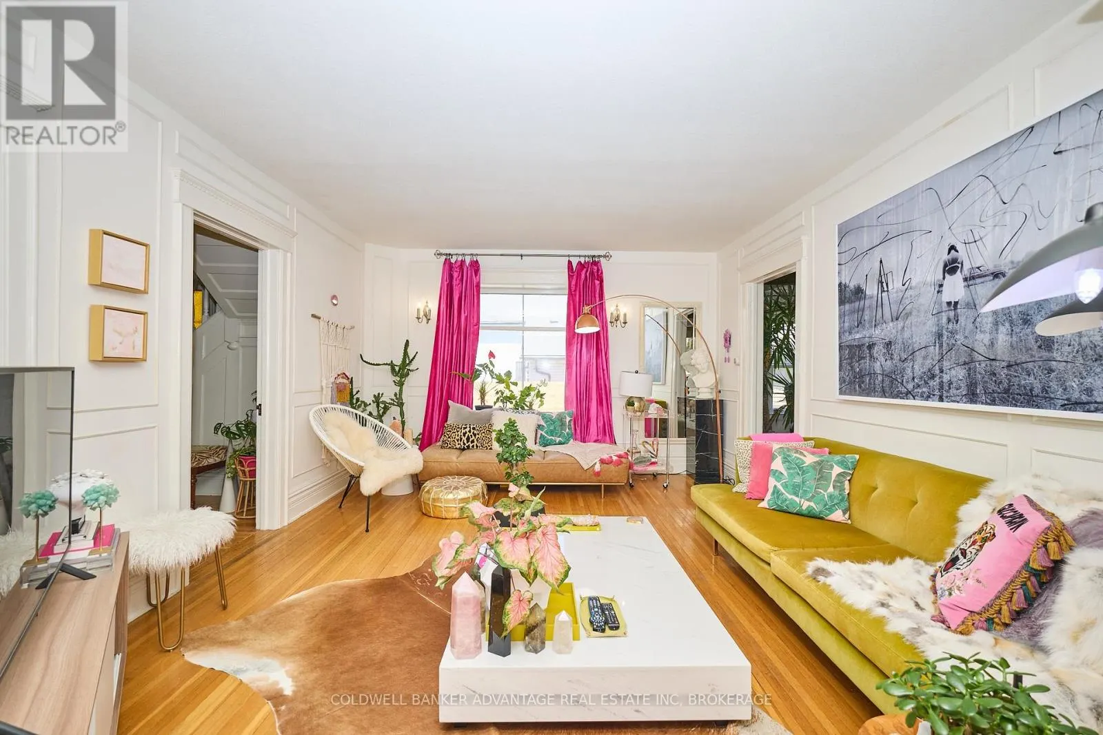 159 MERRITT STREET W