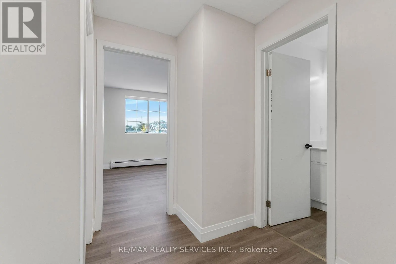 202 - 4218 PORTAGE ROAD