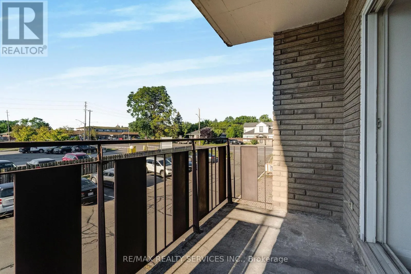 202 - 4218 PORTAGE ROAD