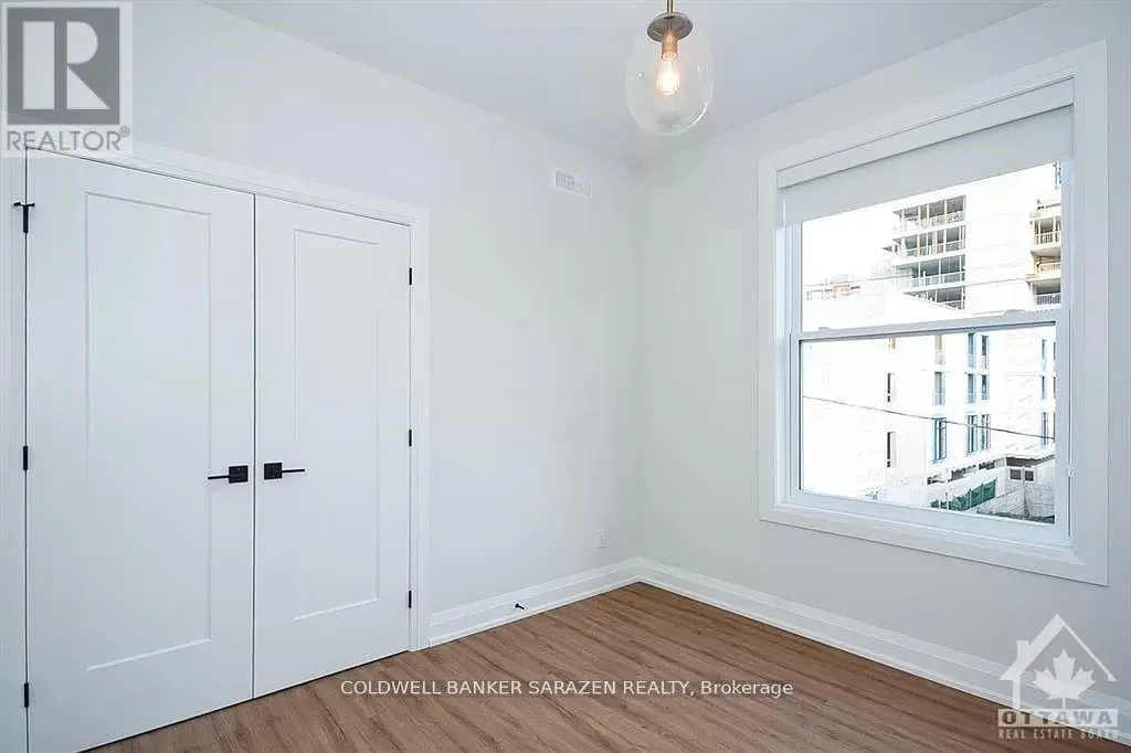 8 - 15 MONK STREET