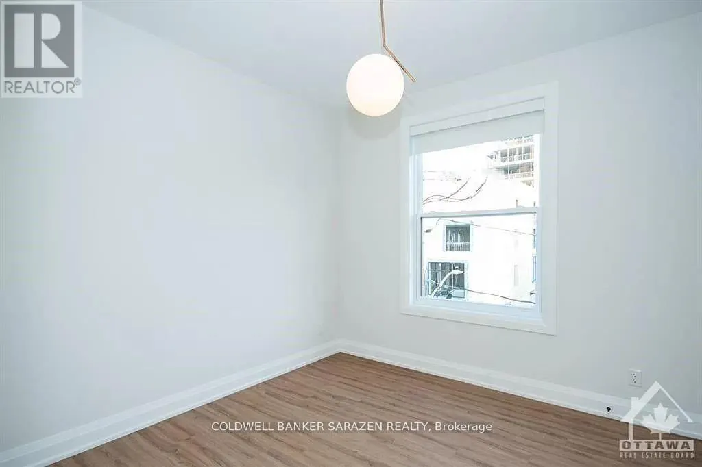 8 - 15 MONK STREET